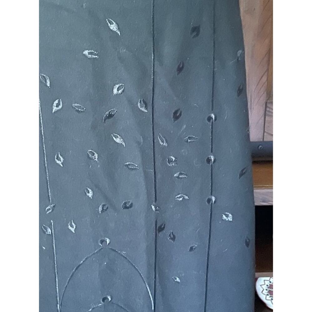 Talbots Black Label‎ Maxi Skirt Size 10 Black Wool w/ Black Embroidered Pattern - Picture 2 of 8